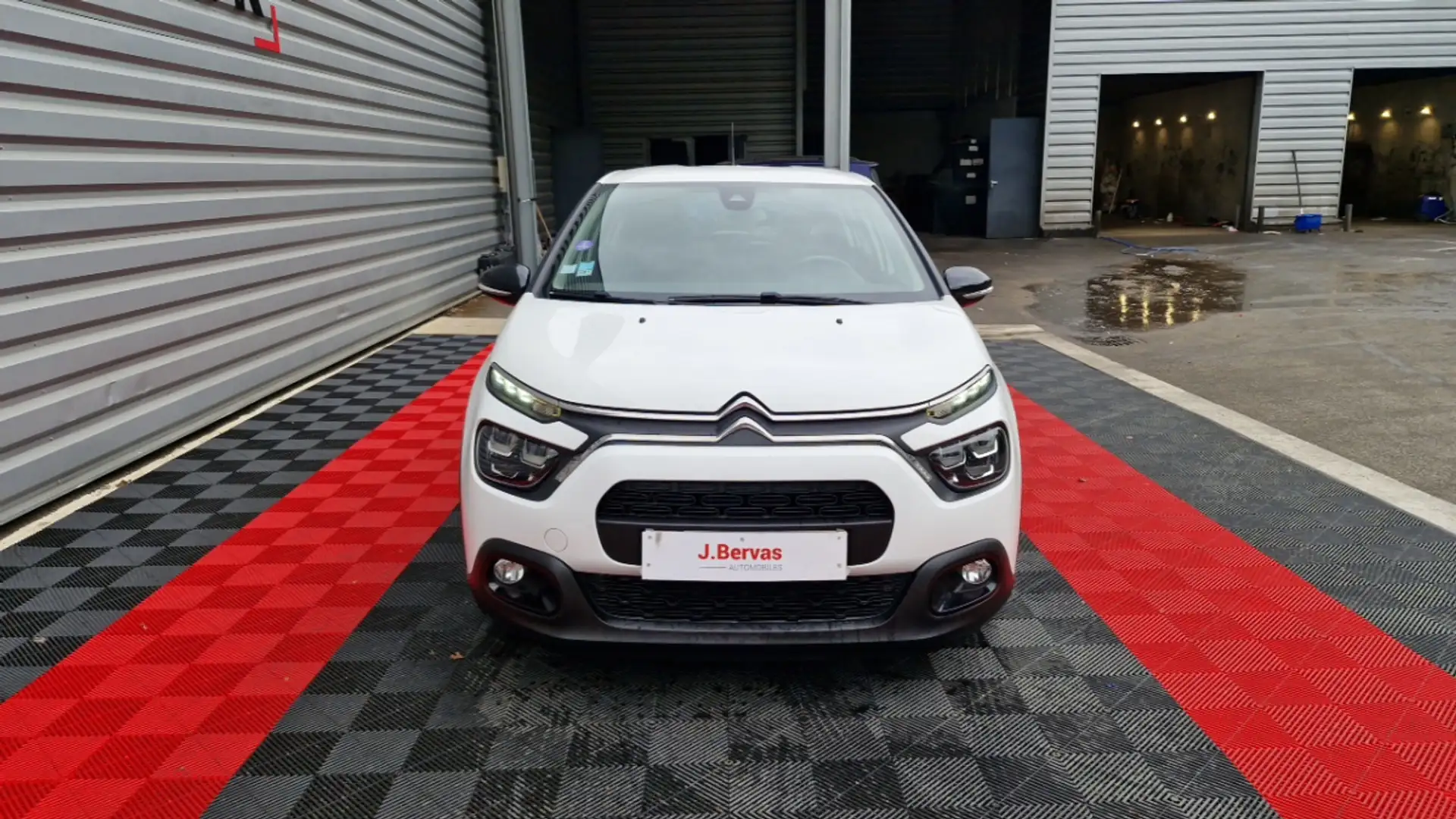 Citroen C3 PureTech 83 S&amp;S BVM Feel Business Blanc - 2