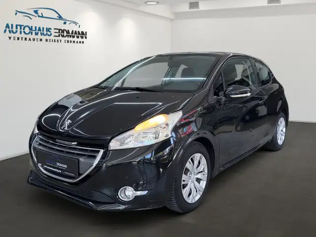 Peugeot 208 main image