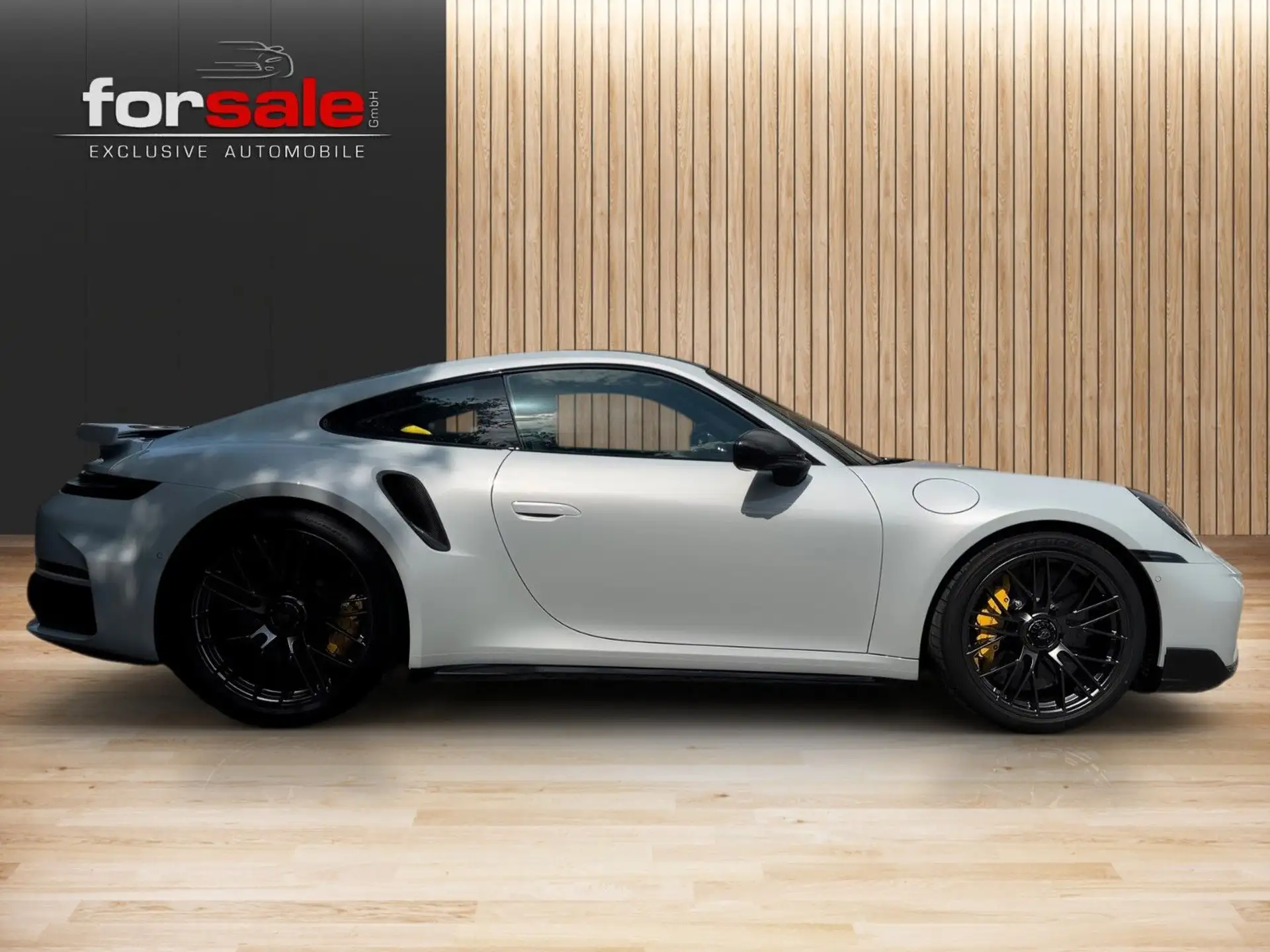 포르쉐 911 Turbo S Coupe 2026 화이트 사진 3