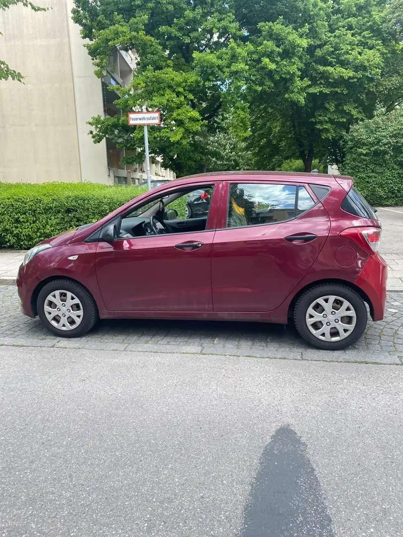 Hyundai i10 1.1 Classic TÜV NEU Rot - 2