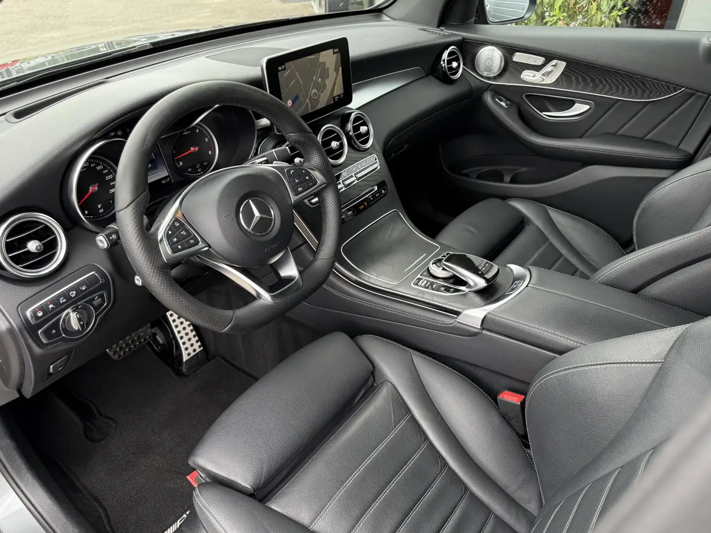 Mercedes-Benz GLC 350 Coupé d 4M AMG Schuifdak | Luchtvering | Trekhaak Grijs - 2