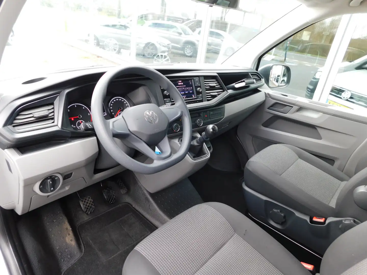 Volkswagen Transporter 2.0TDI 110PK L1H1!! All-in Prijs! Grijs - 2