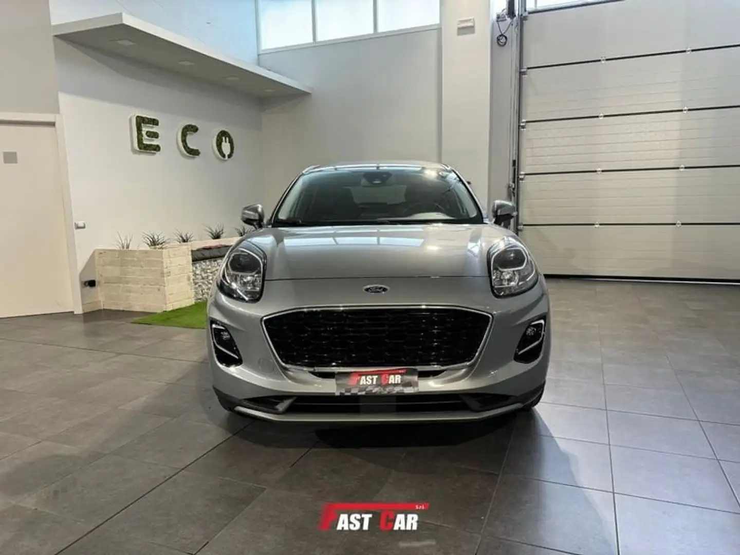 Ford Puma 1.0 EcoBoost Hybrid 125 CV Titanium Grijs - 2