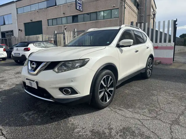 Nissan X-Trail X-Trail 1.6 dci Acenta Premium 4wd E6