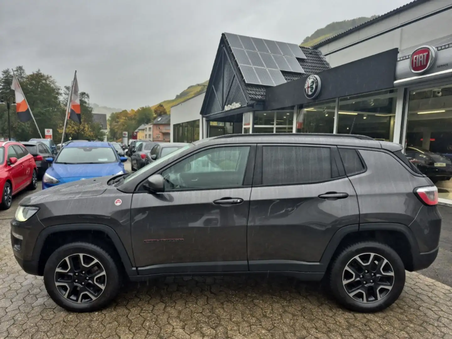Jeep Compass Trailhawk 4WD 2.0 AHK Technologiepaket Gris - 2