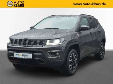 2.0 Trailhawk 4WD AHK LED CarPlay ACC WinterPaket