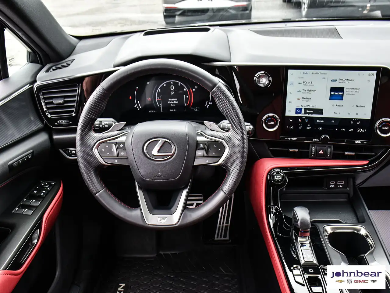 Lexus NX снимка Lexus NX