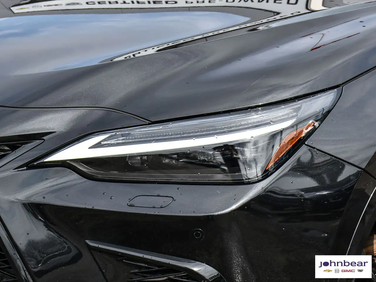 Lexus NX снимка Lexus NX
