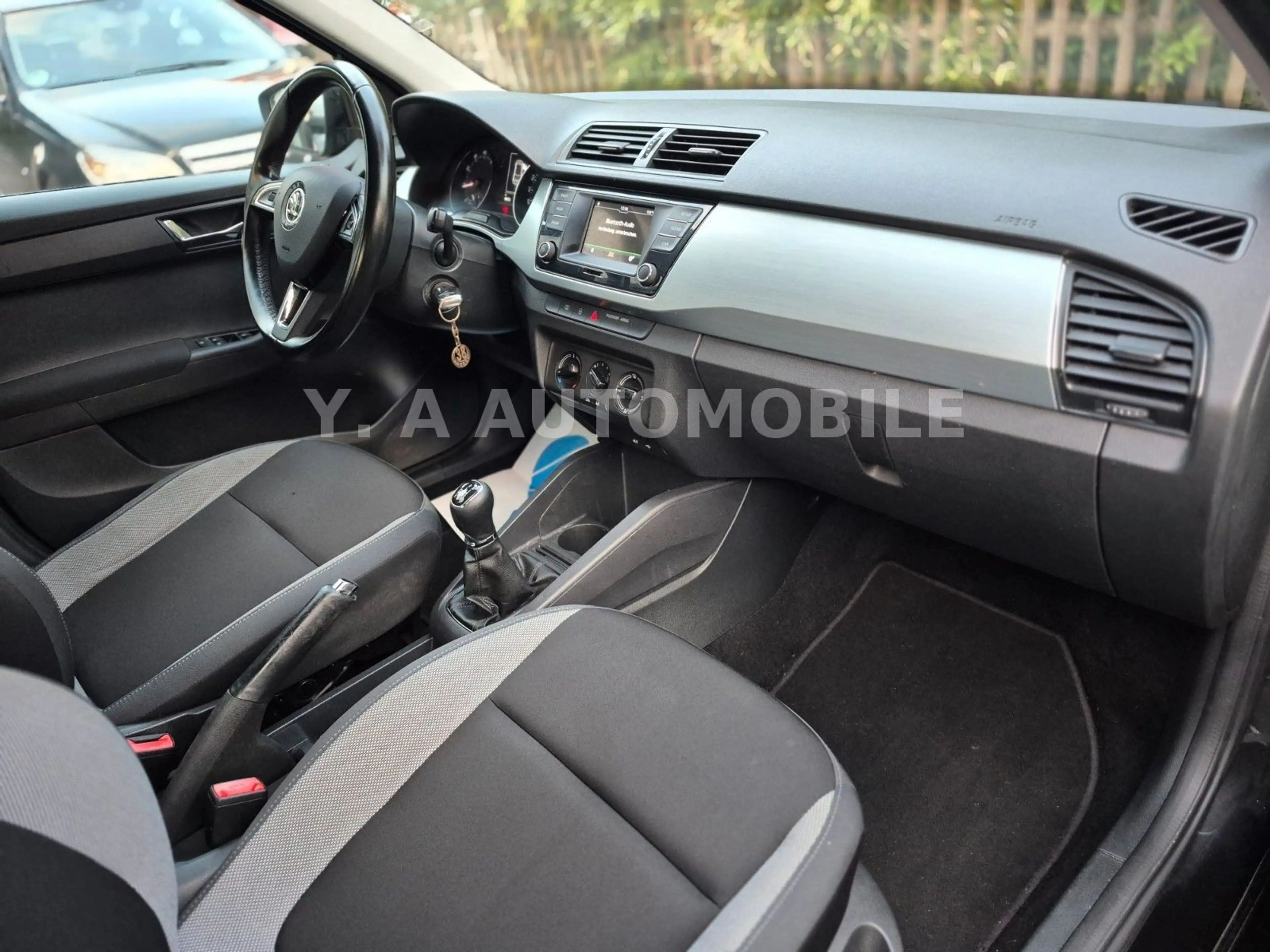 Skoda Fabia Ambition*LED*Multif.*ALU — photo 10
