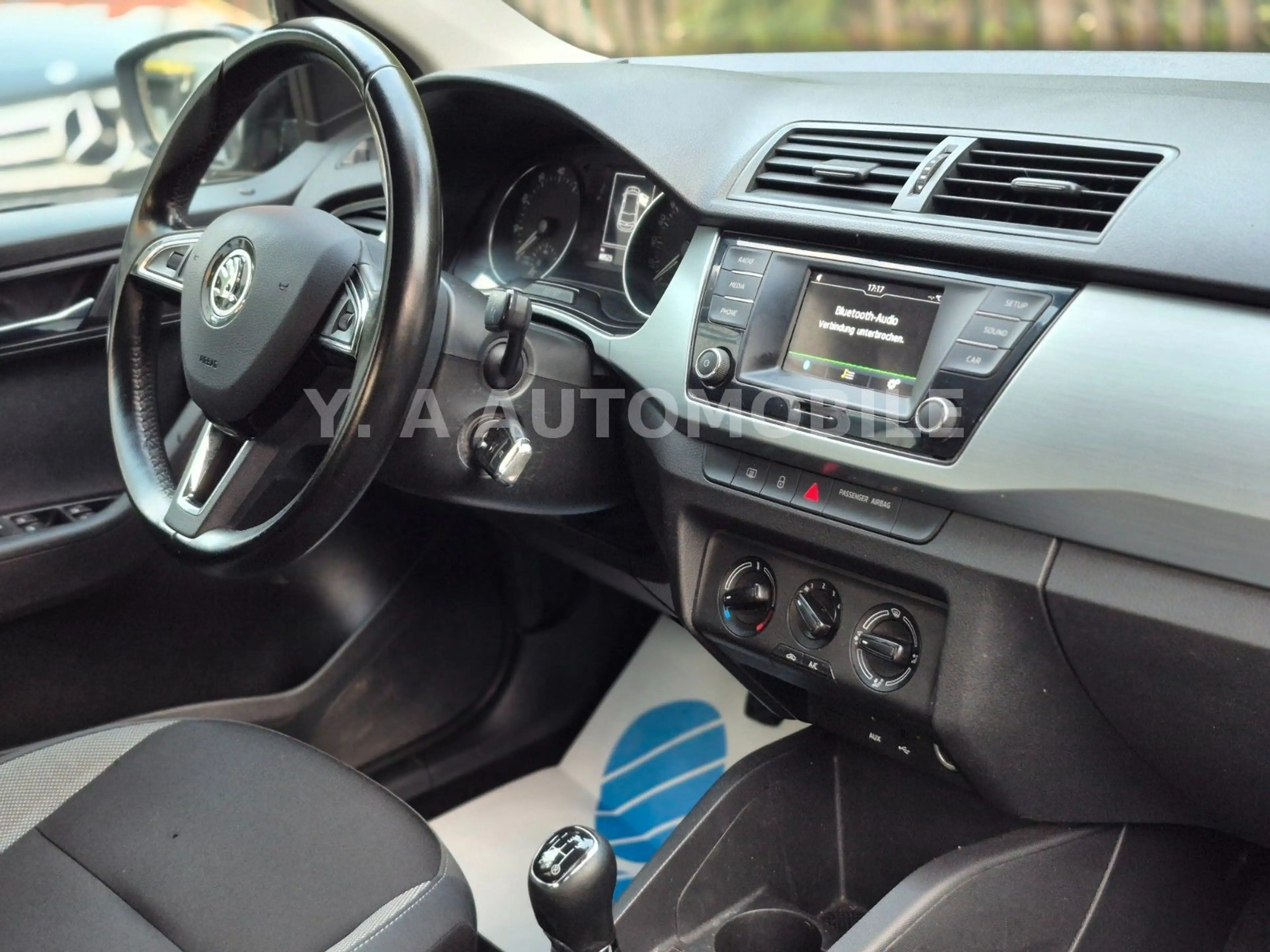 Skoda Fabia Ambition*LED*Multif.*ALU — photo 11