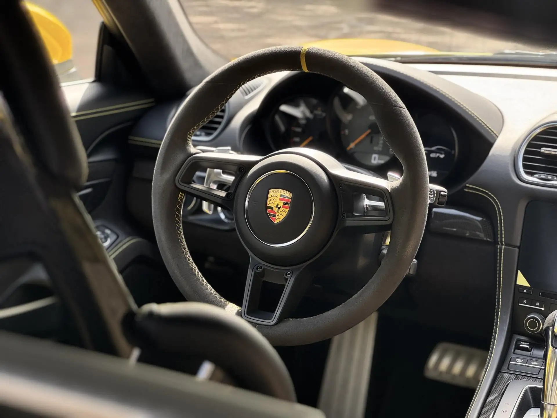 Porsche Boxster Boxster 718 Spyder 2021 노랑 사진 7