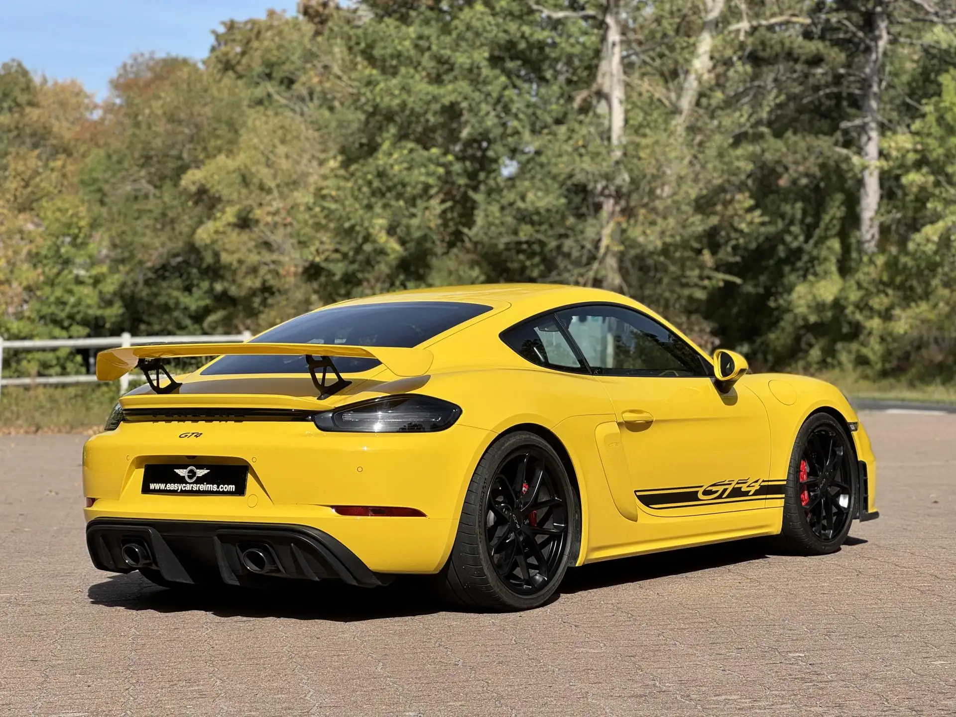 Porsche Boxster Boxster 718 Spyder 2021 노랑 사진 2