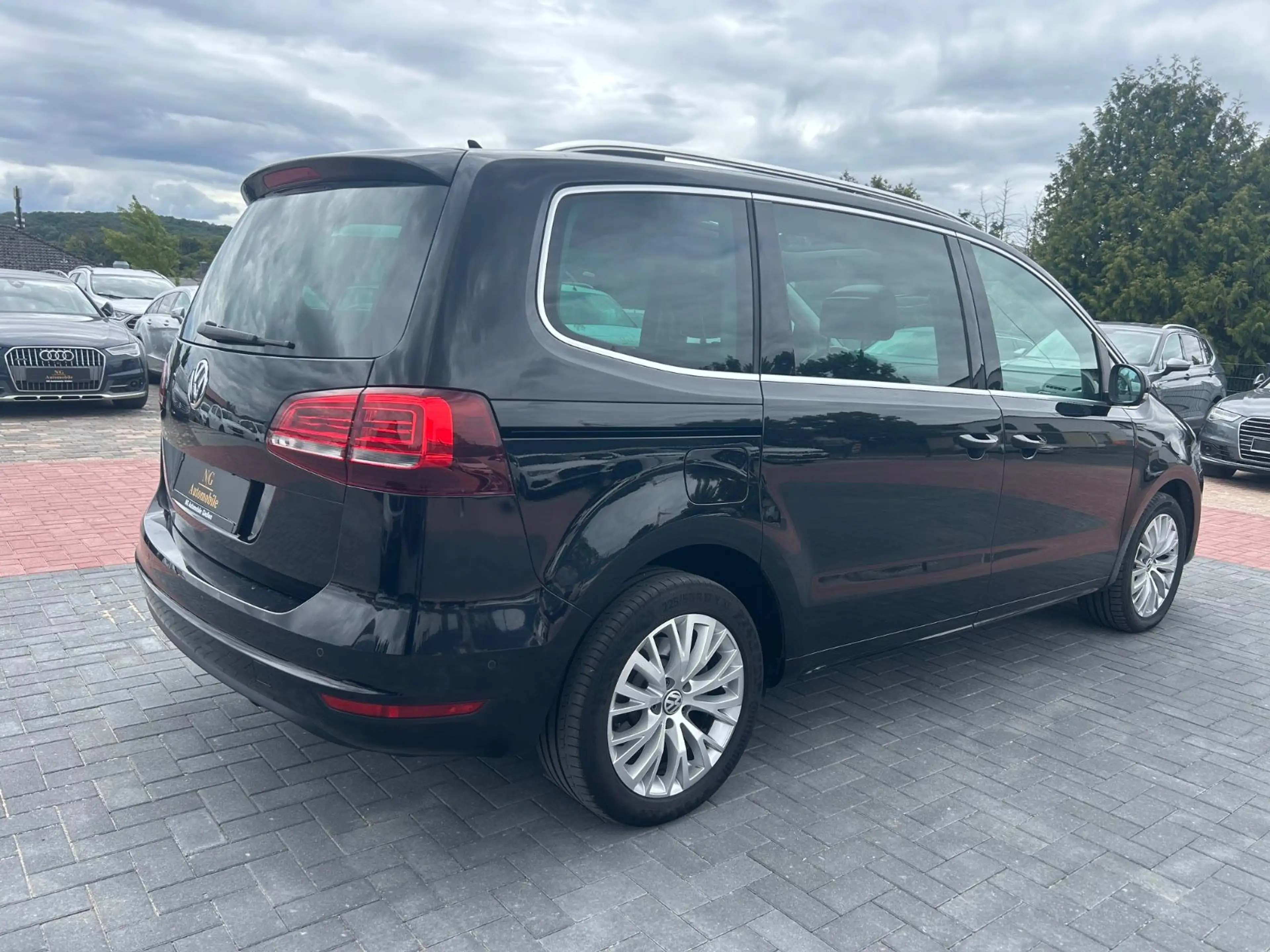 Volkswagen Sharan Highline BMT 7-Sitze*Pano*Elek.Tür*Kamera — photo 5