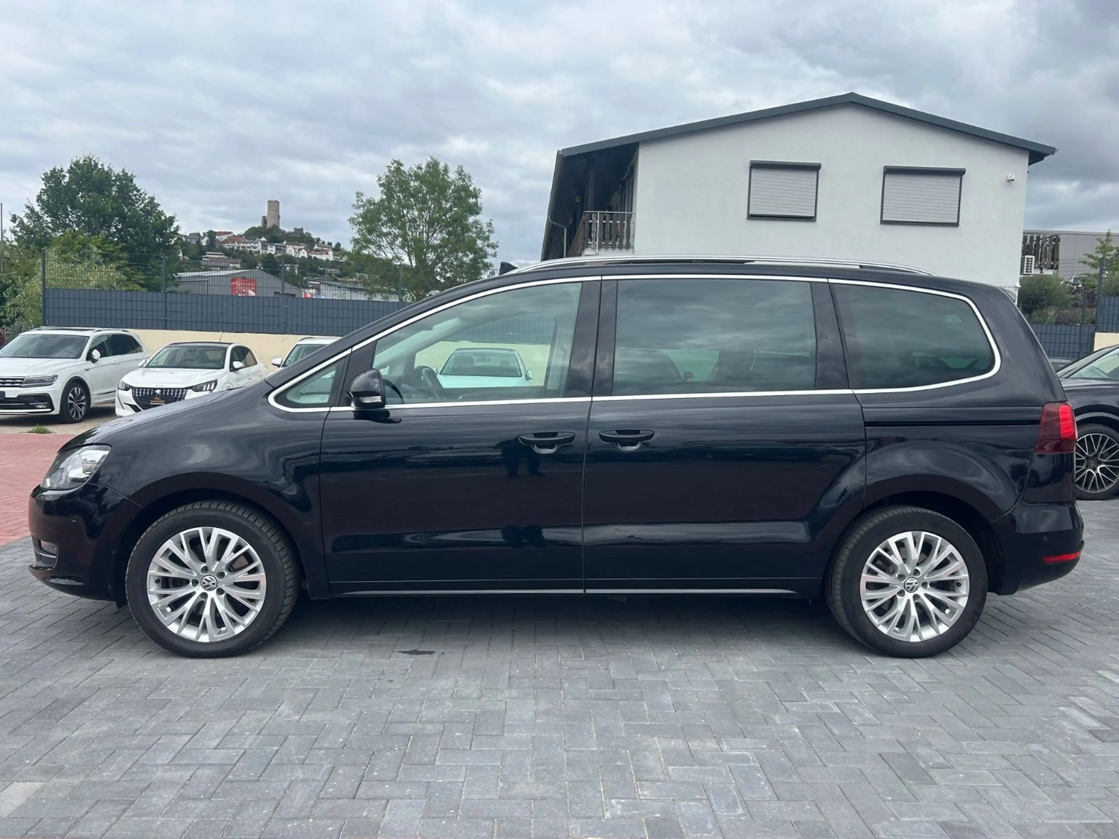 Volkswagen Sharan Highline BMT 7-Sitze*Pano*Elek.Tür*Kamera — photo 8