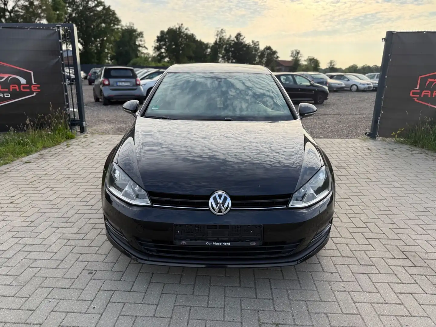Volkswagen Golf VII Lim. Comfortline BMT TÜV FRISCH/ Noir - 2