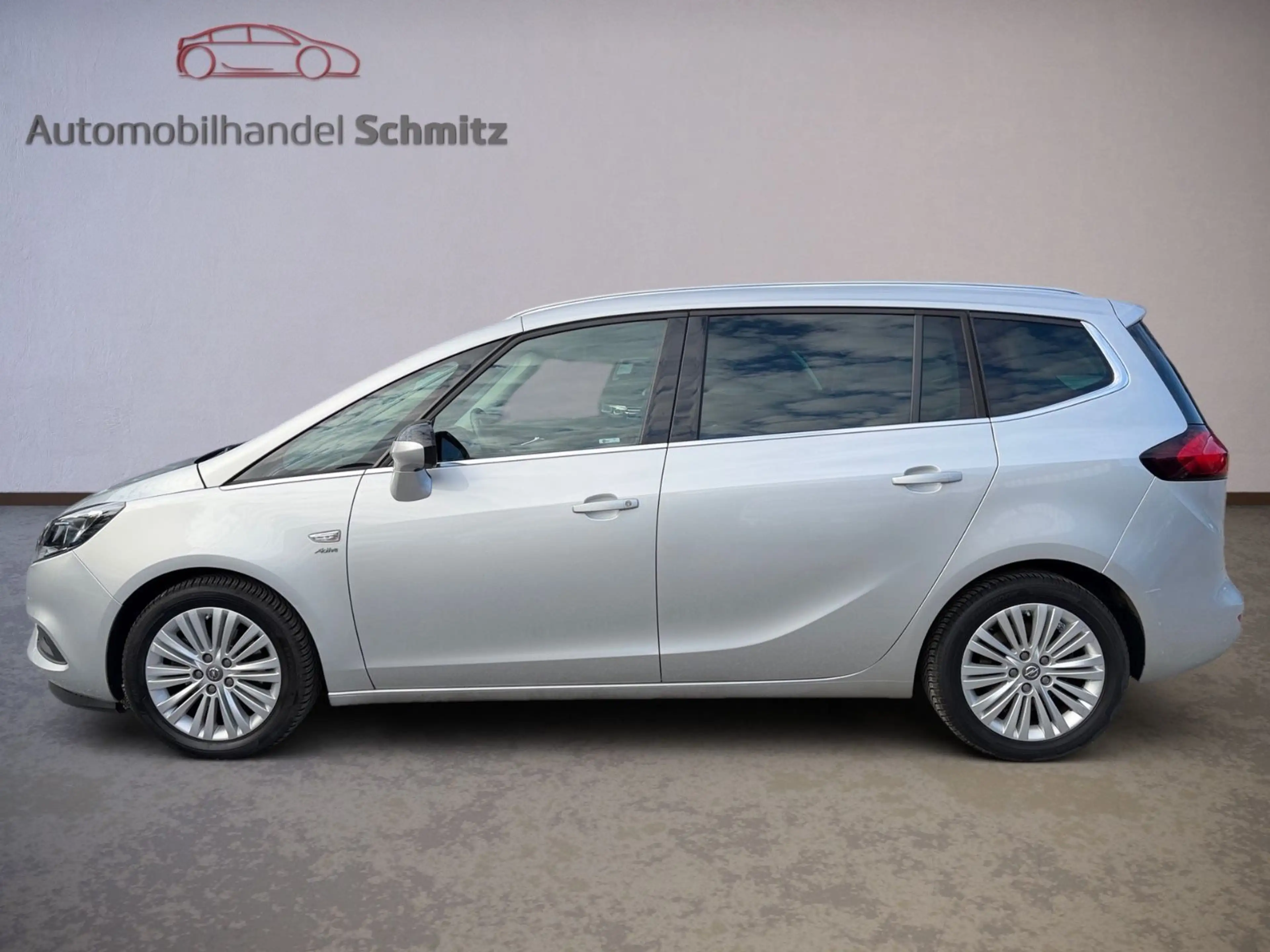 Opel Zafira C 1.4 Turbo Anhängerkupplung CarPlay — photo 10
