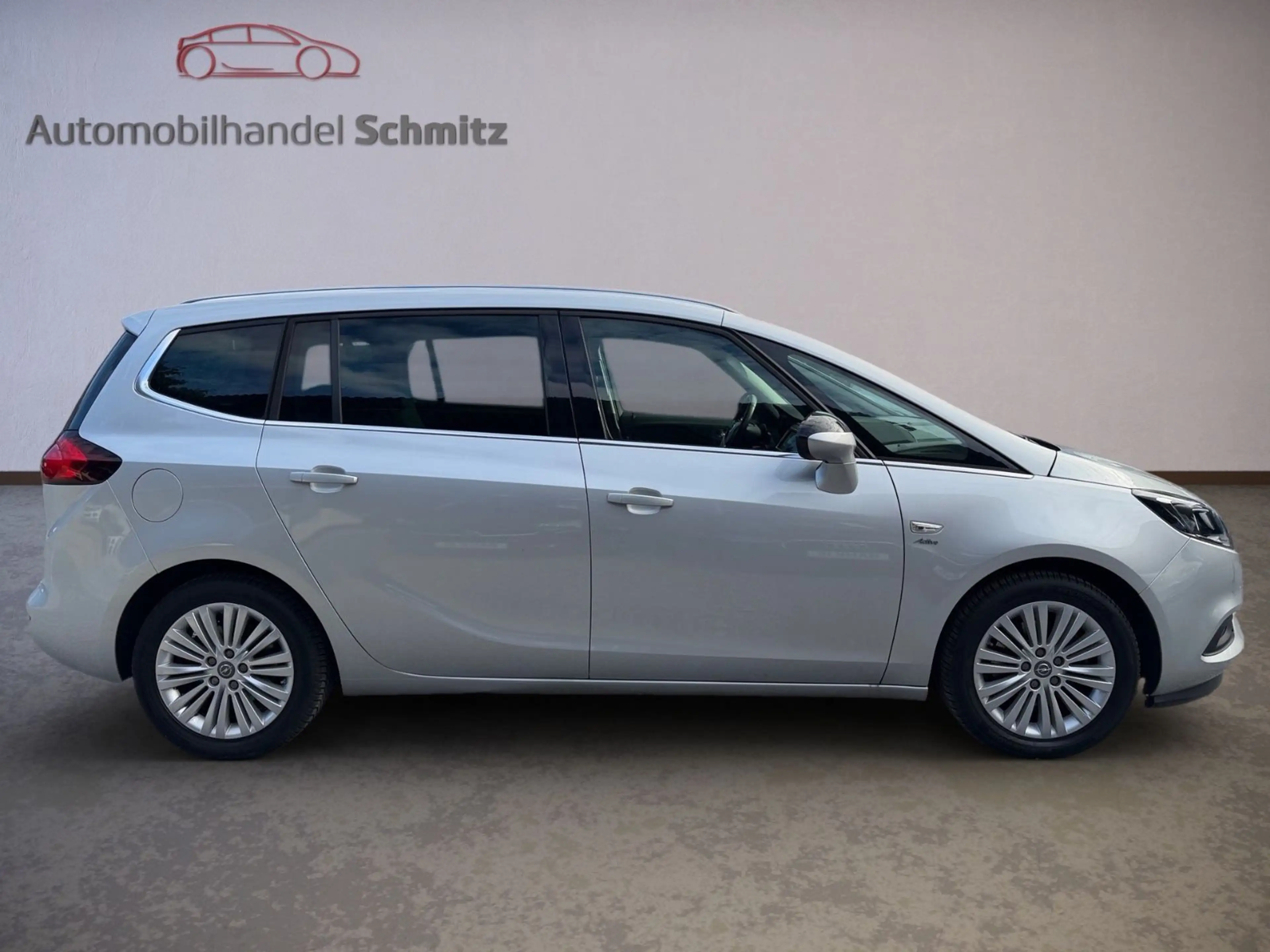 Opel Zafira C 1.4 Turbo Anhängerkupplung CarPlay — photo 4