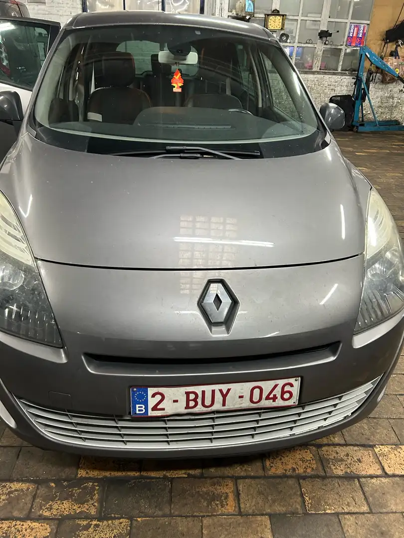 Renault Scenic Scénic 2.0dCi Privilege Aut. Grijs - 2