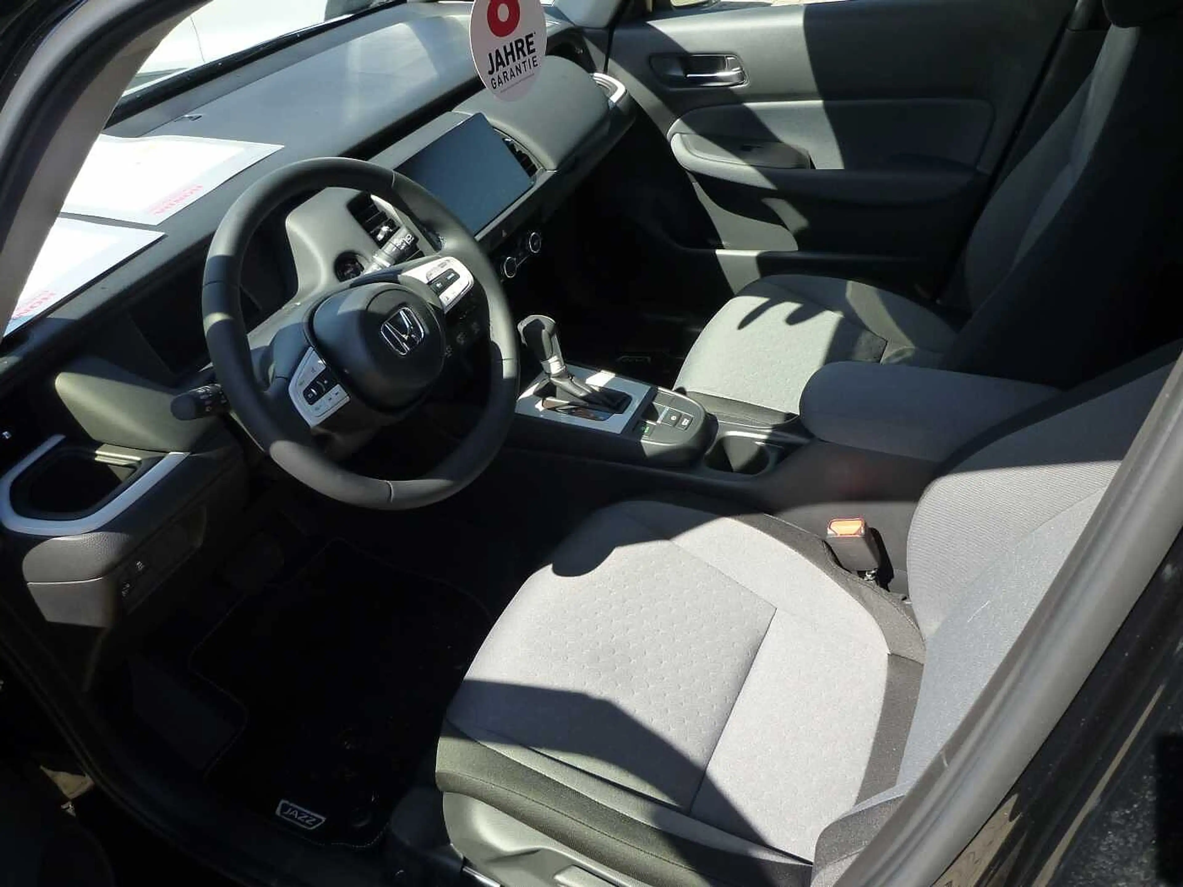 Honda Jazz Hybrid e:HEV 1.5 i-MMD Elegance — photo 6