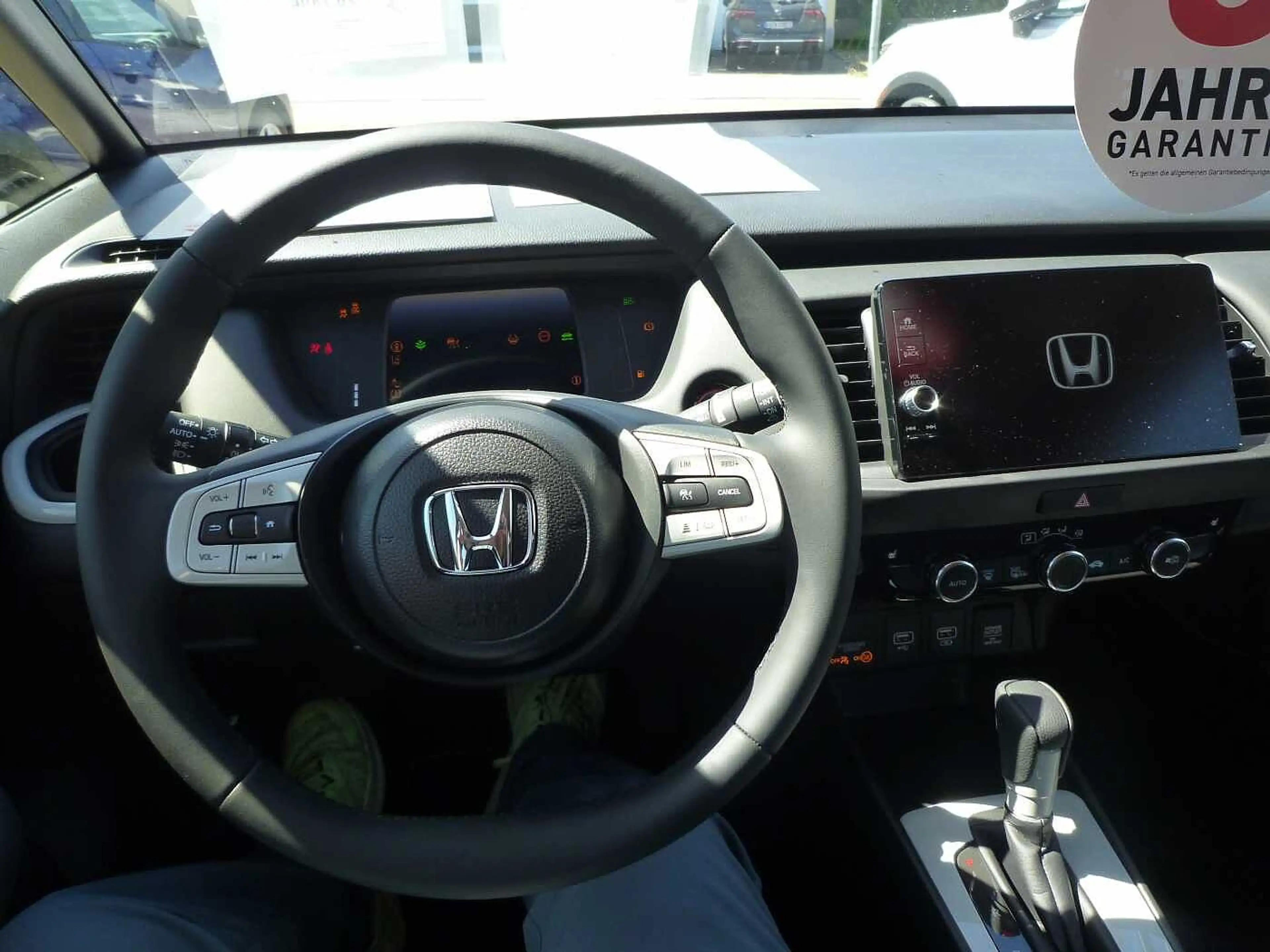 Honda Jazz Hybrid e:HEV 1.5 i-MMD Elegance — photo 9