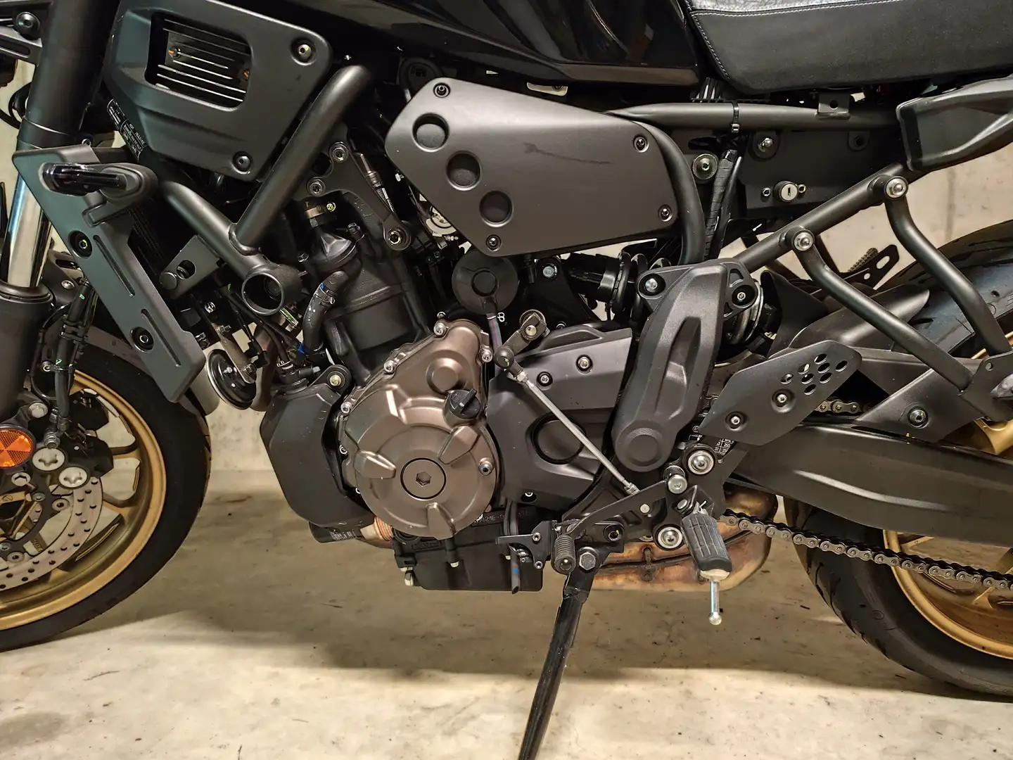 Yamaha XSR 700 kw35 x A2 Černá - 2