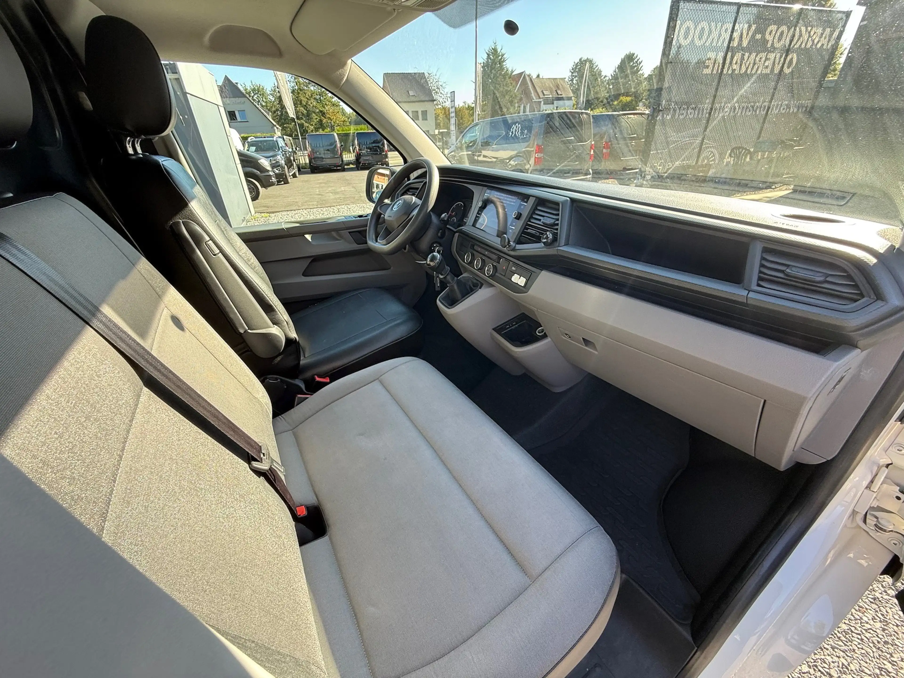Volkswagen T6.1 Transporter VW Transporter T6.1 2.0 TDI, 150pk, L1H1, 166.000 km, Camera, Trekhaak + Keuring — photo 6