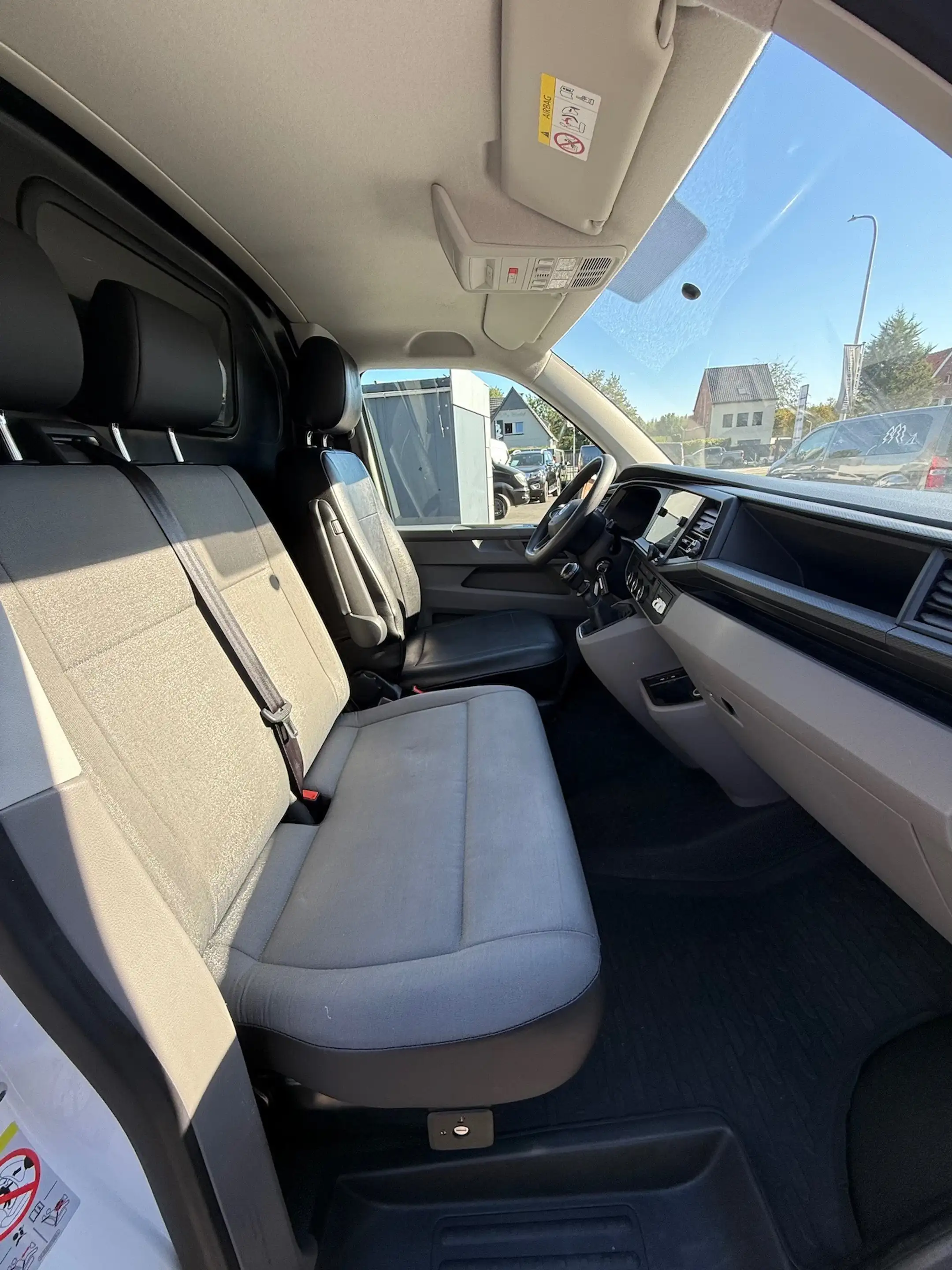 Volkswagen T6.1 Transporter VW Transporter T6.1 2.0 TDI, 150pk, L1H1, 166.000 km, Camera, Trekhaak + Keuring — photo 7