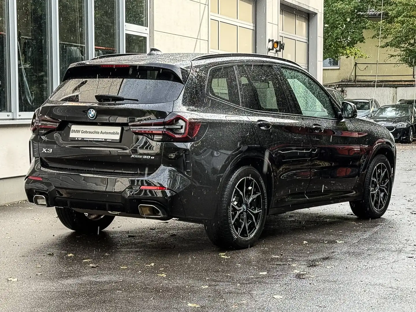 BMW X3 xDrive30e M Sport HUD AHK RFK NAVI LED Laser Schwarz - 2