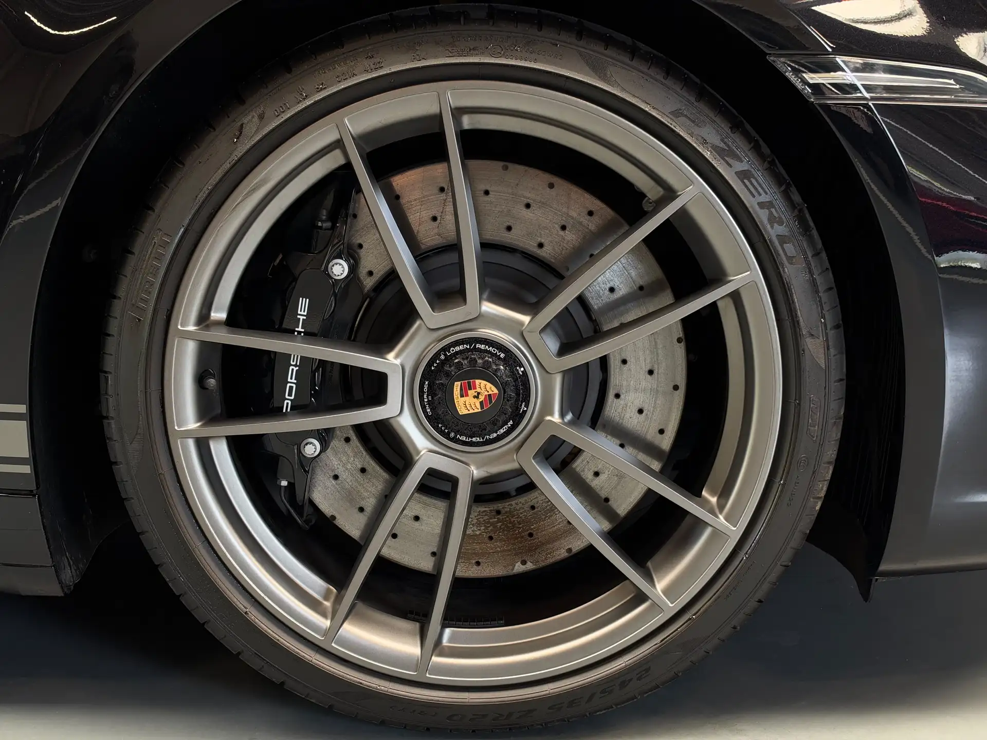 포르쉐 911 Targa 4 GTS 2023 검정 사진 7