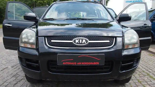 Kia Sportage LX 2WD