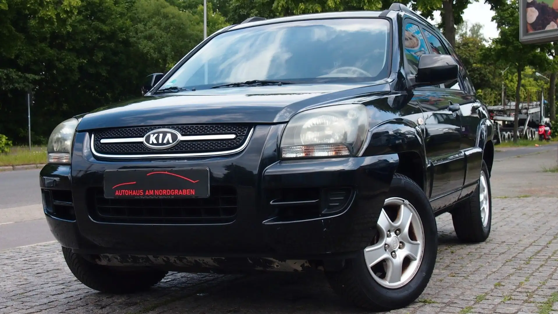 Kia Sportage LX 2WD Schwarz - 2