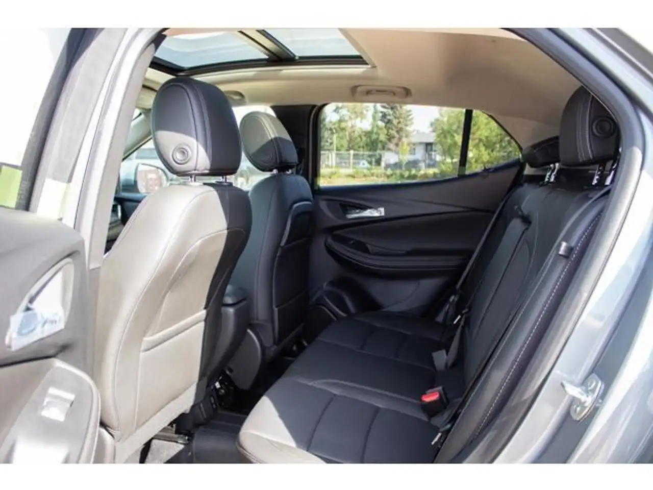 Buick Encore снимка Buick Encore