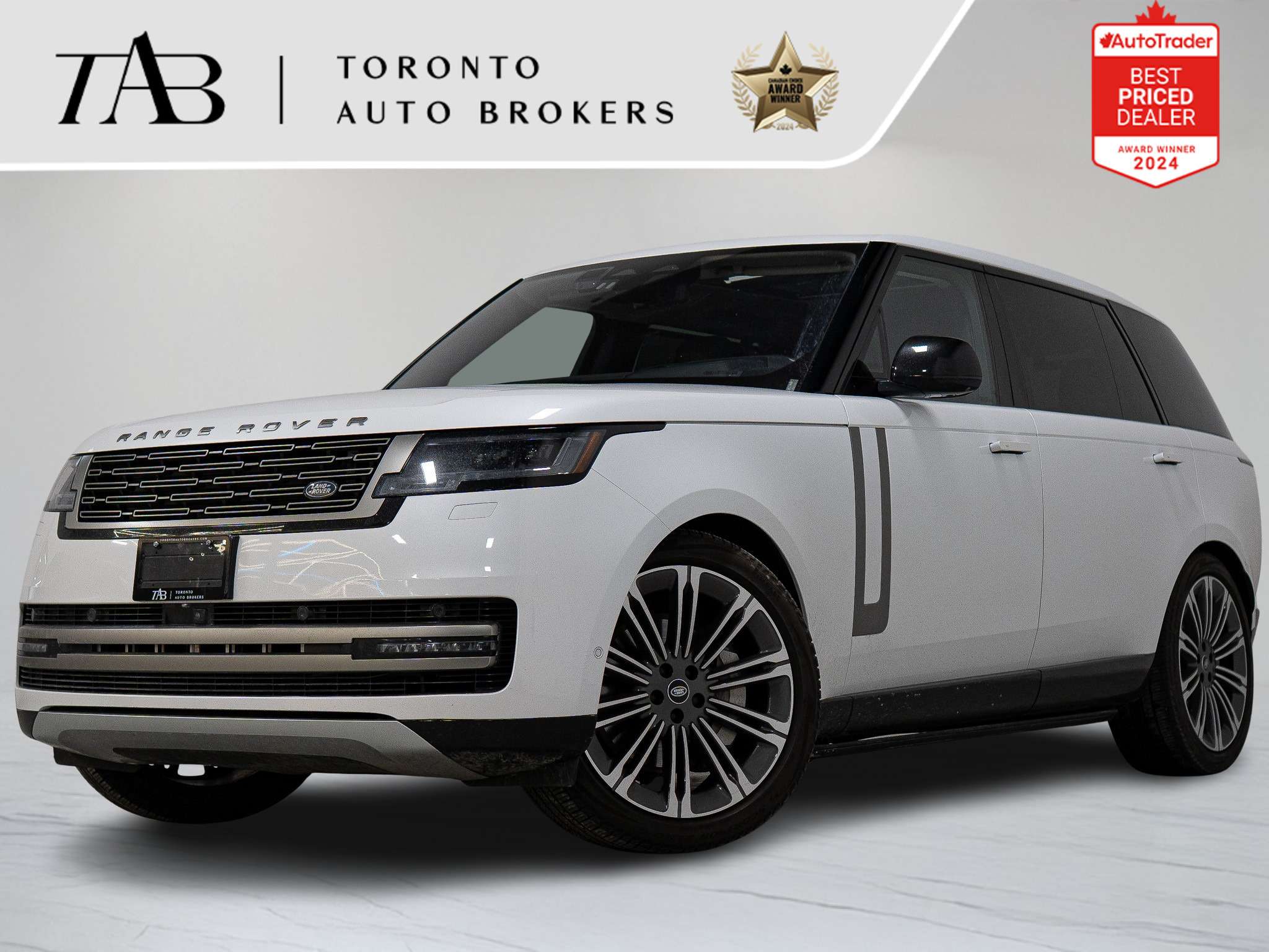 White 2022 Land Rover Range Rover P530 SE LWB AWD SUV / Crossover All-Wheel Drive Automatic