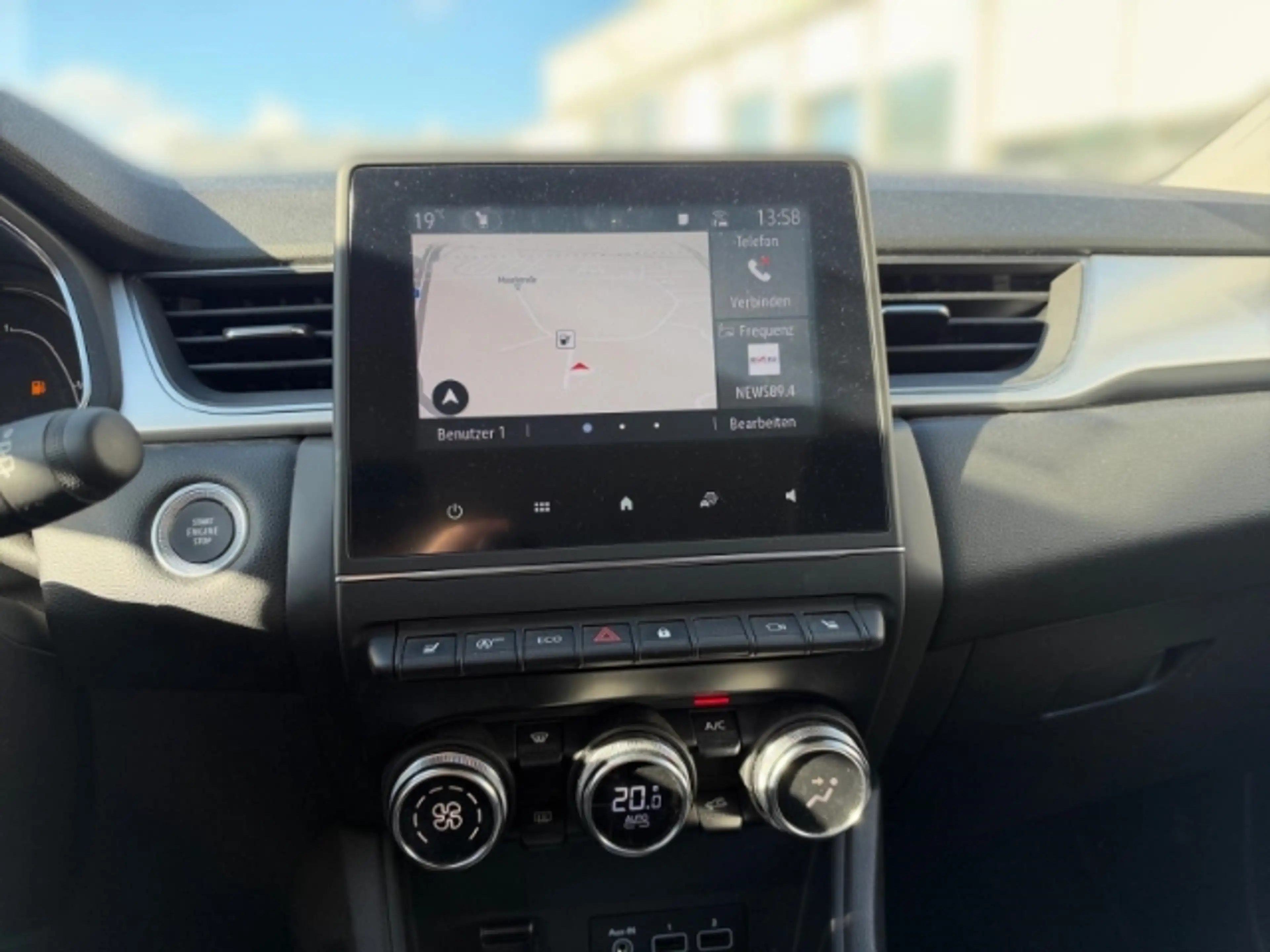 Renault Captur II 1.3 TCe 140 Intens 360 Grad Kamera+Apple CarPla — photo 9
