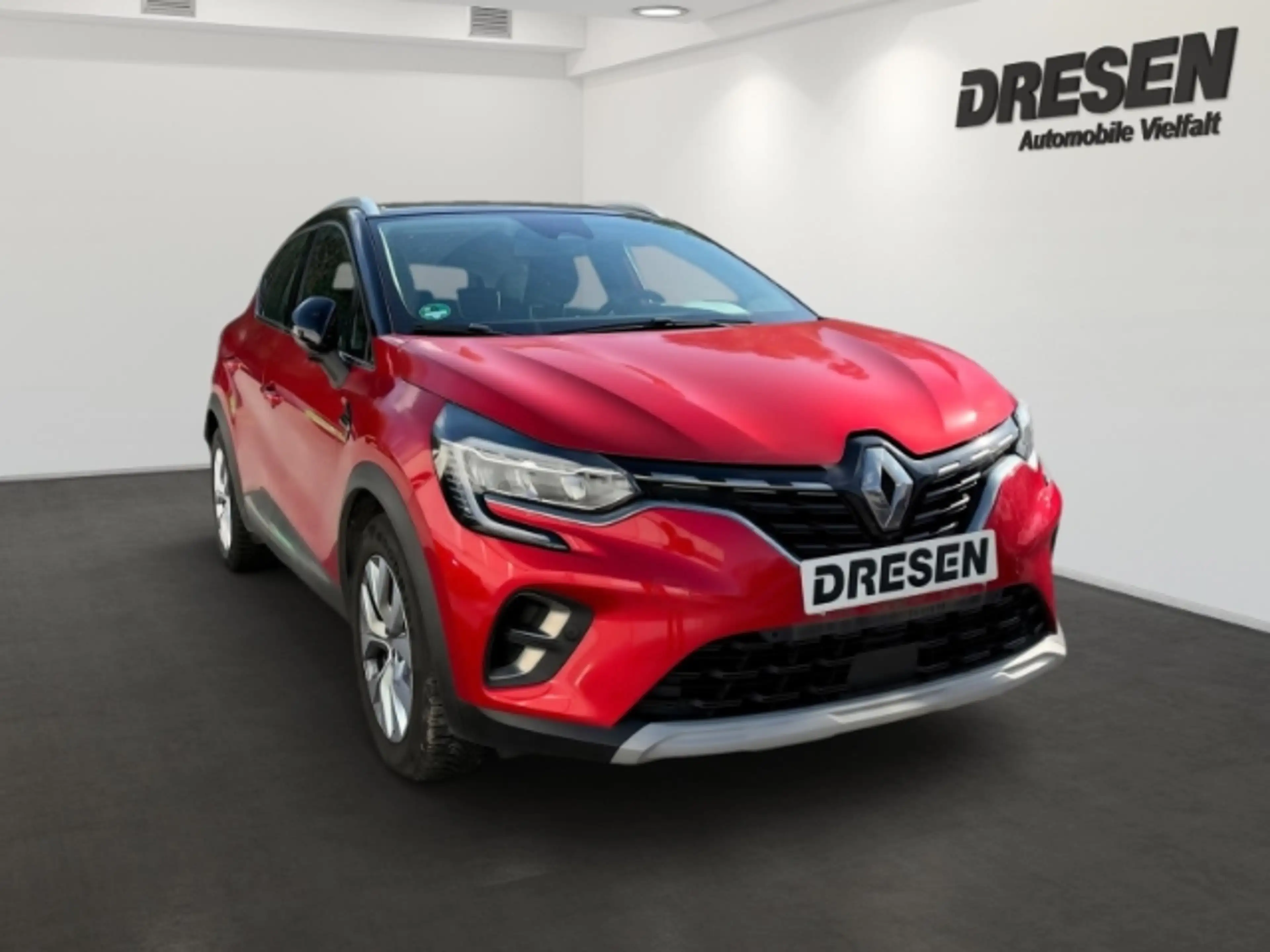 Renault Captur II 1.3 TCe 140 Intens 360 Grad Kamera+Apple CarPla — photo 2