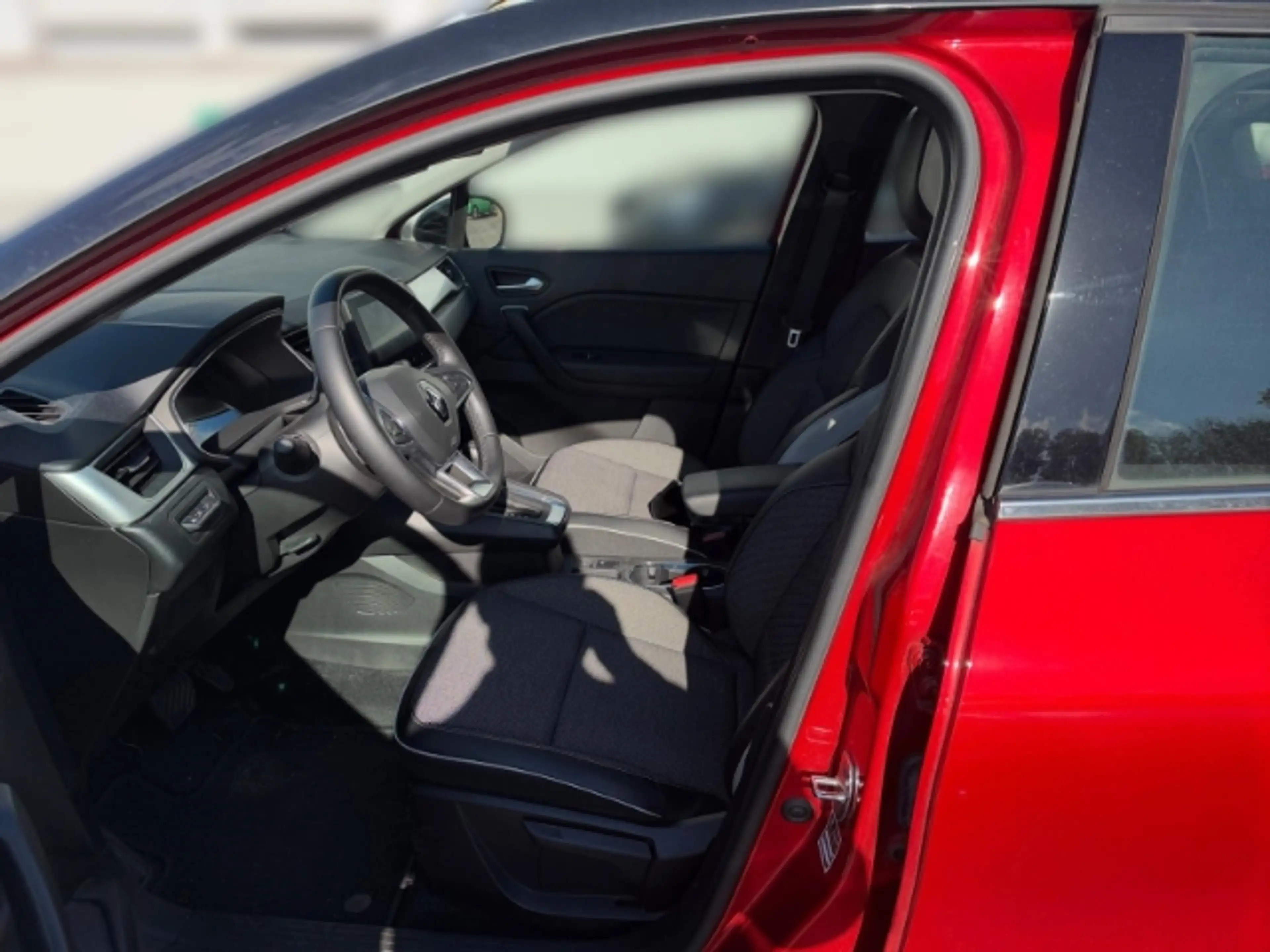 Renault Captur II 1.3 TCe 140 Intens 360 Grad Kamera+Apple CarPla — photo 7