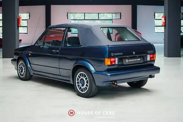Volkswagen Golf view 9