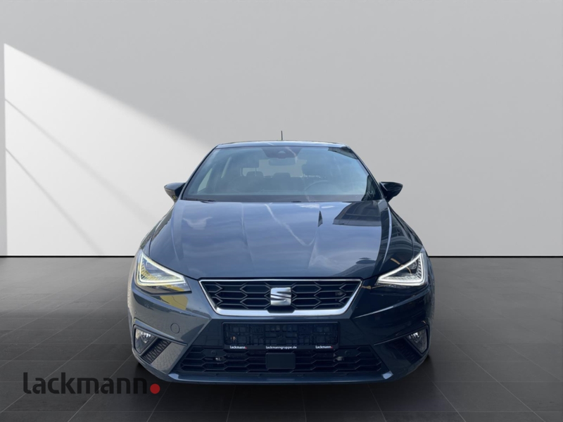 SEAT Ibiza 1.5 FR Pro Black Edition*Pano*Navi*LED* — photo 3