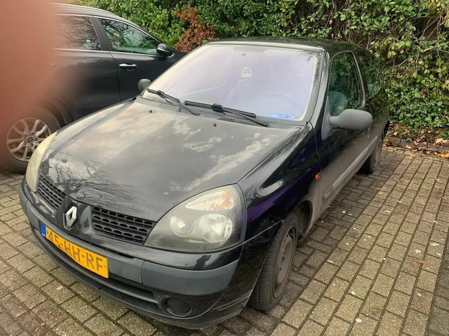 Renault Clio 1.2-16V Authentique Zwart - 1