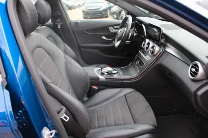 Annonce voiture d'occasion Mercedes-Benz C 300 - CARADIZE