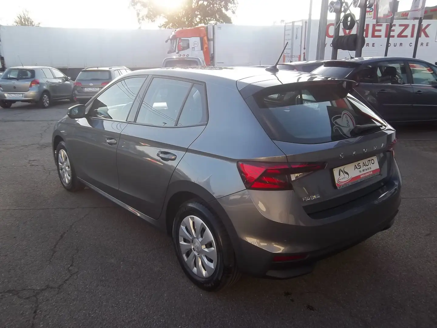 Skoda Fabia 5P 1.0 TSI 110cv Ambition DSG      16323€ + TVA Gris - 2