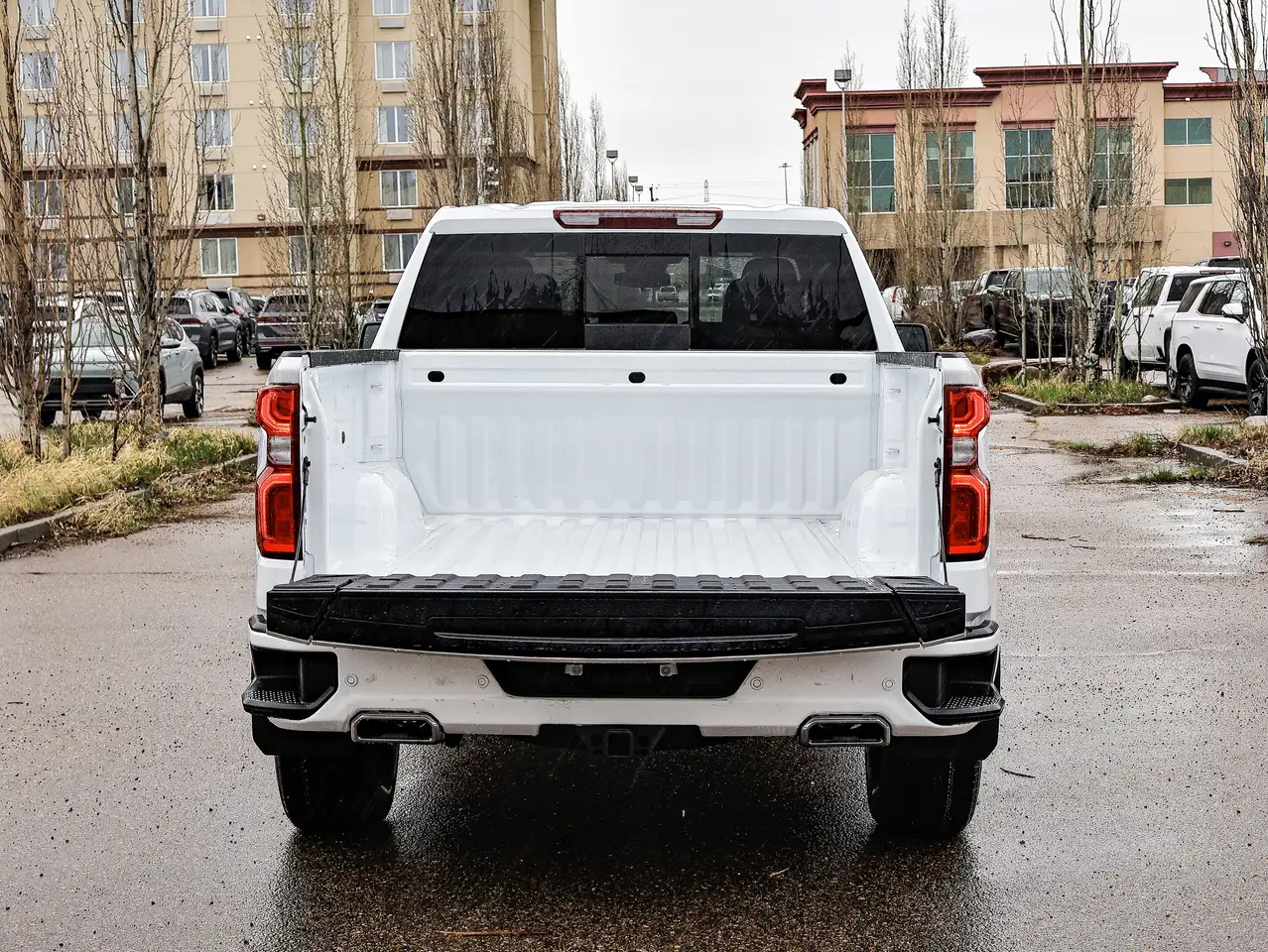 Chevrolet Silverado 1500 снимка Chevrolet Silverado 1500