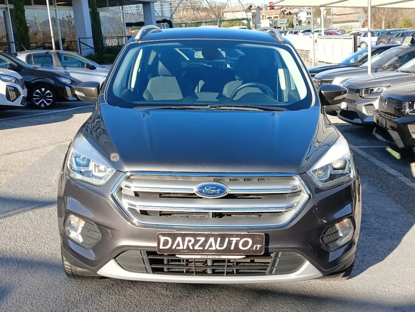 Ford Kuga 1.5 TDCI 120 CV S&S 2WD Titanium Gris - 2