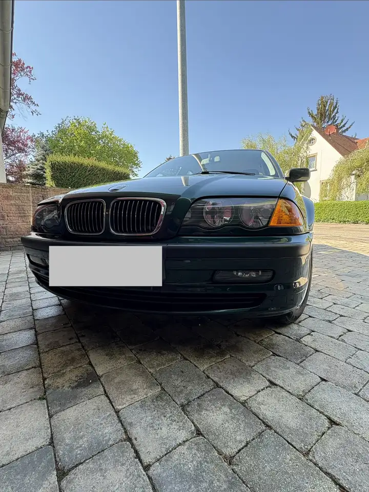 BMW 320i, foto 4