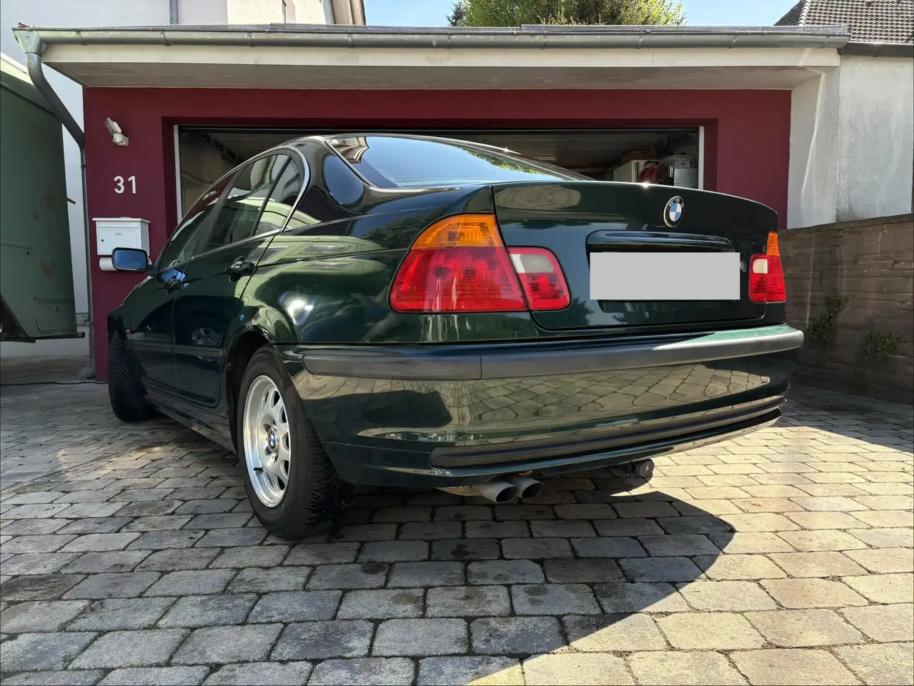 BMW 320i, foto 6