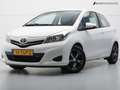 Toyota Yaris 1.0 VVT-i Aspiration (NAVIGATIE,AIRCO,CAMERA,LM-VE White - thumbnail 1