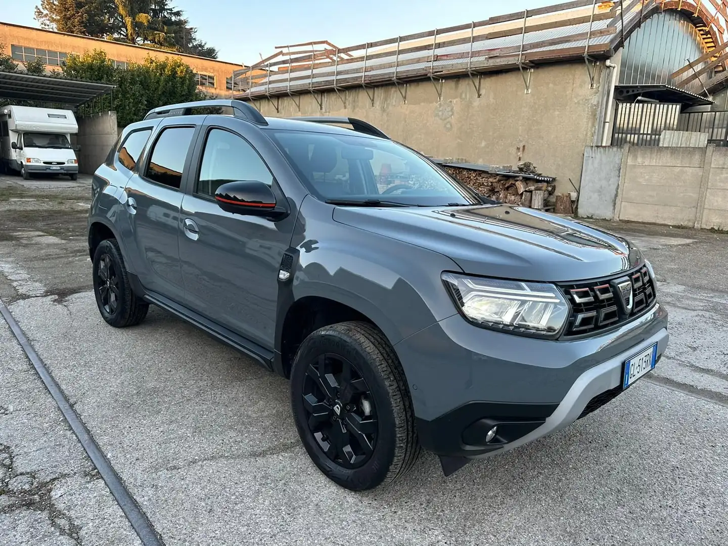 Dacia Duster Duster 1.0 TCe GPL 4x2 Extreme Grigio - 2