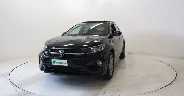 Volkswagen Taigo view 3