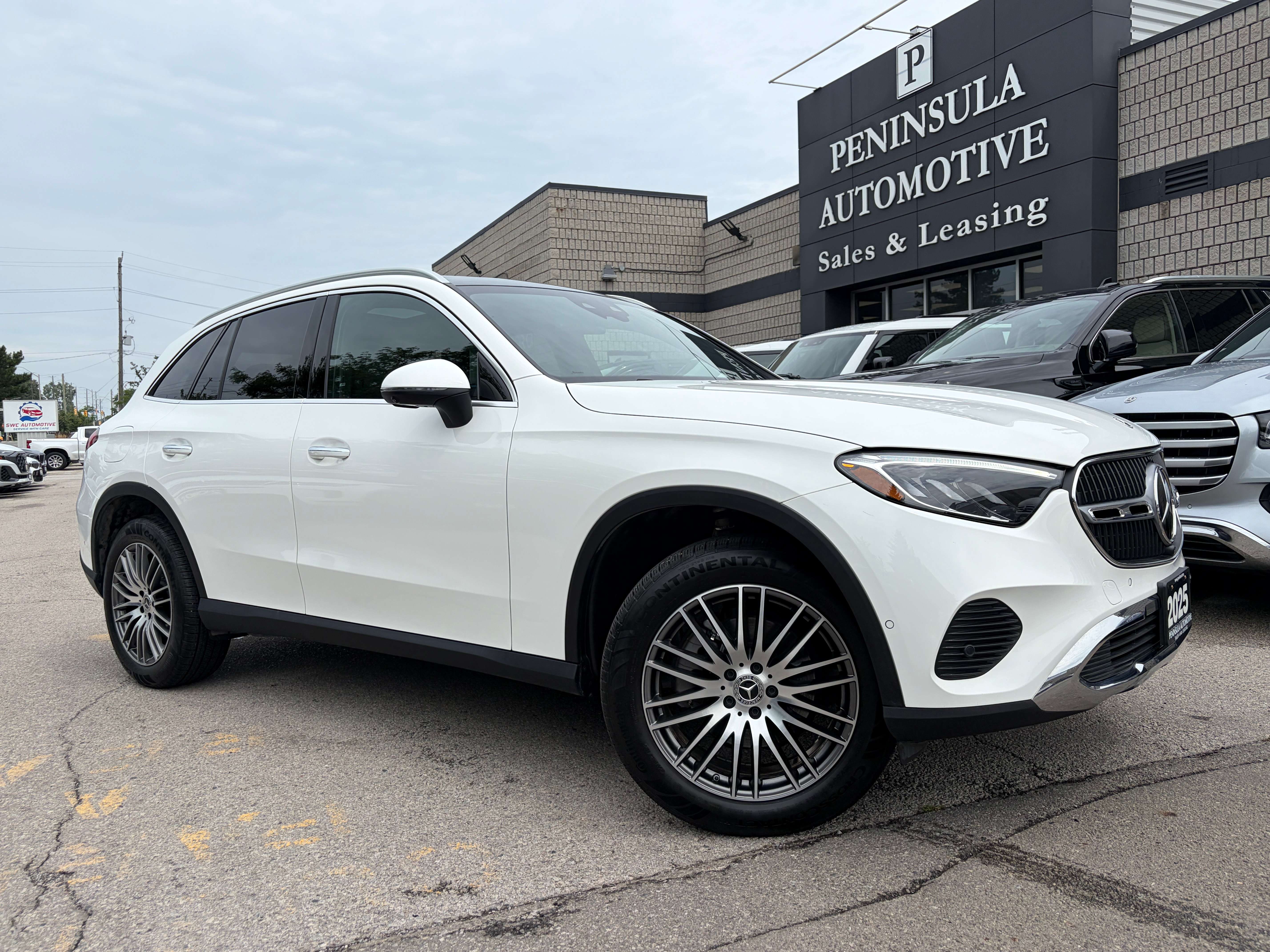 Polar White 2025 Mercedes-Benz GLC SUV / Crossover All-Wheel Drive Automatic