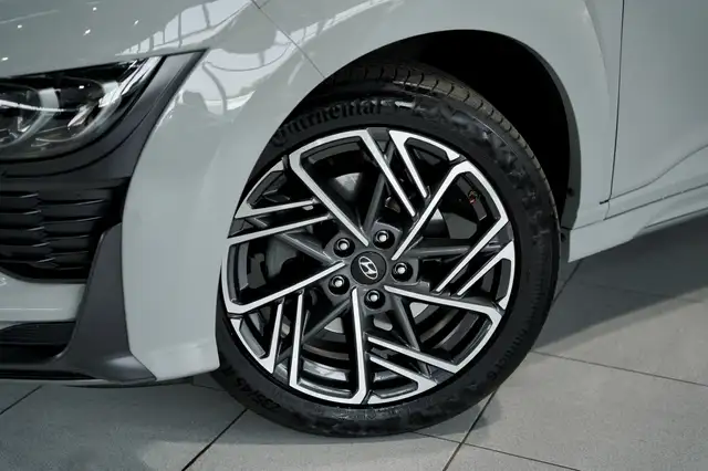 Hyundai Kona view 3